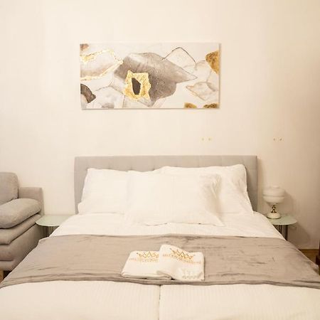 Helen Homestay Vaclavske Namesti 프라하 외부 사진