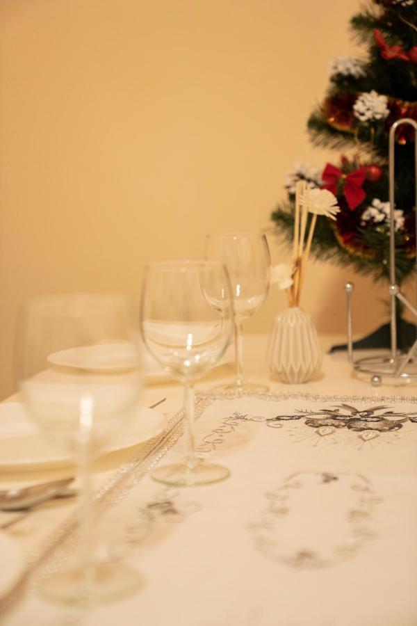 Helen Homestay Vaclavske Namesti 프라하 외부 사진
